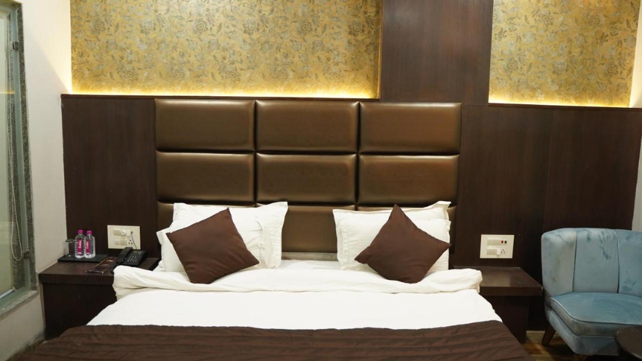 Raas Mahal-Hotel In Jaipur Near Tourist Places Εξωτερικό φωτογραφία